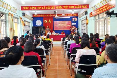 TRƯỜNG THPT PHAN BỘI CHÂU TỔ CHỨC HỘI NGHỊ VIÊN CHỨC VÀ NGƯỜI LAO ĐỘNG NĂM HỌC 2026-2027